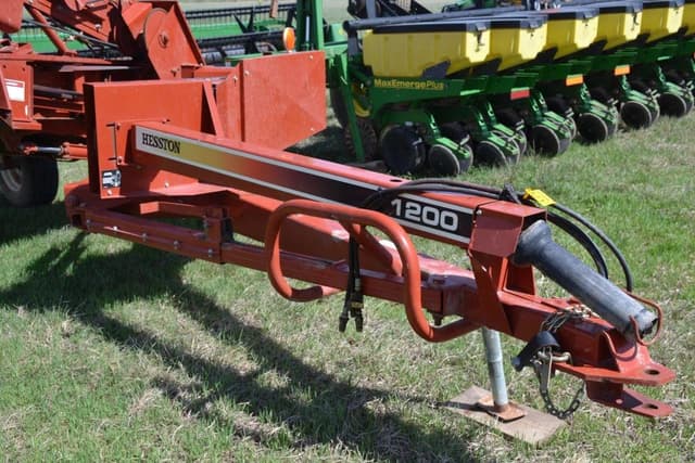 Image of Hesston 1200 equipment image 3