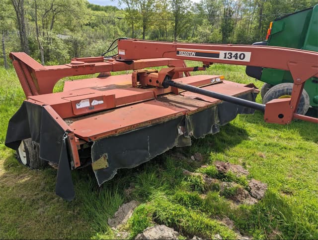 Image of Hesston 1340 equipment image 3