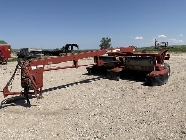 Image of Hesston 1340 equipment image 2