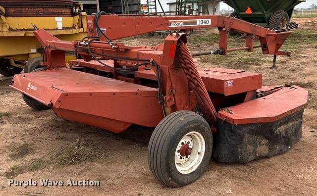 Image of Hesston 1340 equipment image 4