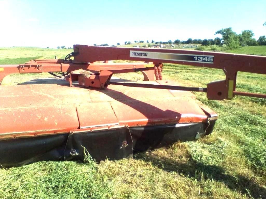 Main image Hesston 1345