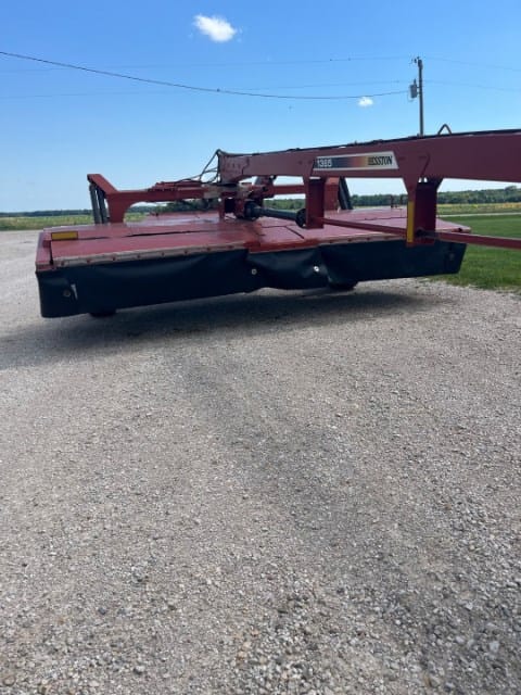 Hesston 1365 Equipment Image0