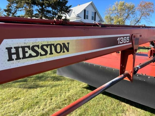 Image of Hesston 1365 equipment image 1