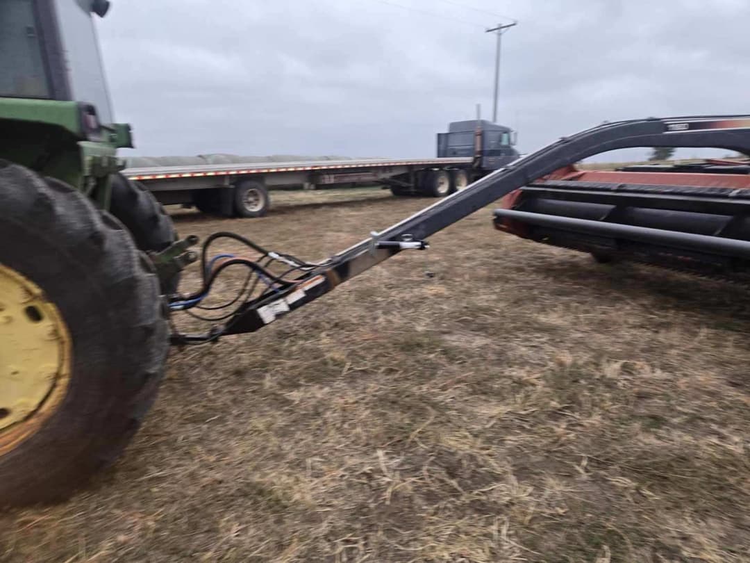 Image of Hesston 1160 Image 1