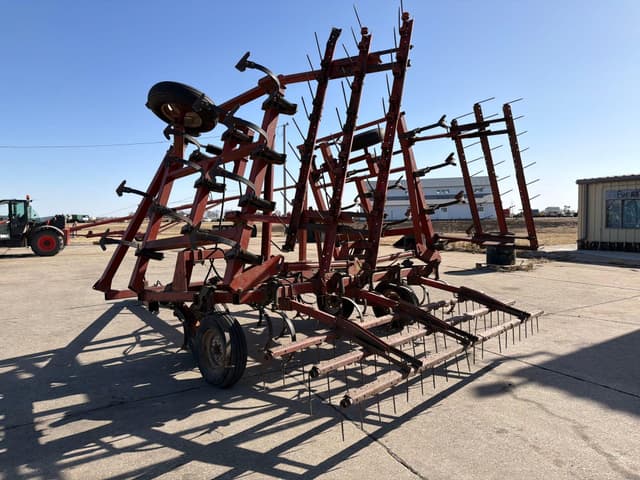 Image of Hesston 2210 equipment image 2