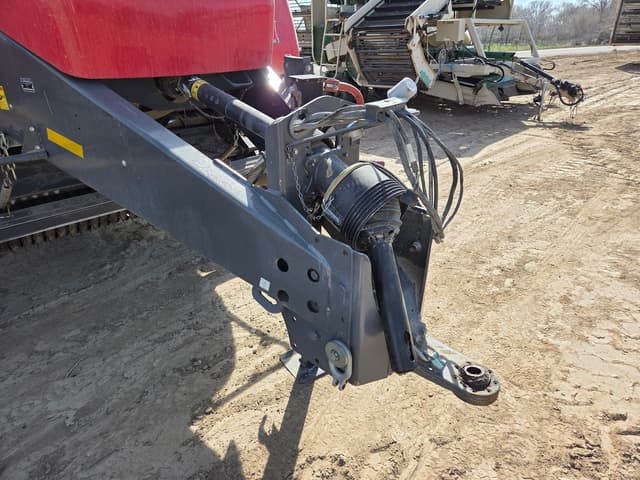 Image of Massey Ferguson 2270 equipment image 3