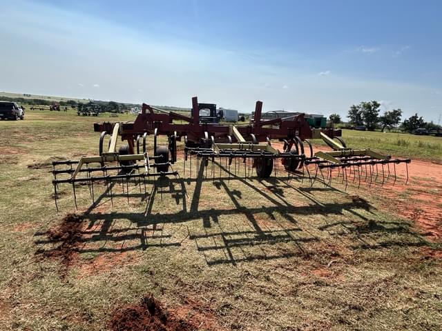 Image of Hesston 2340 equipment image 4