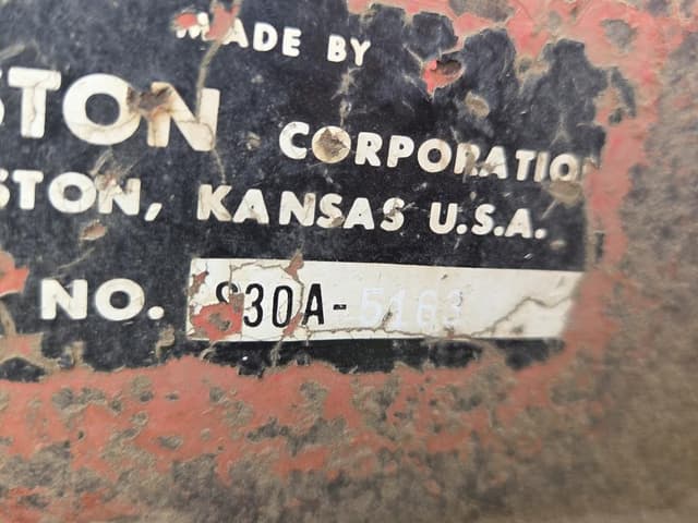 Image of Hesston 30A equipment image 4