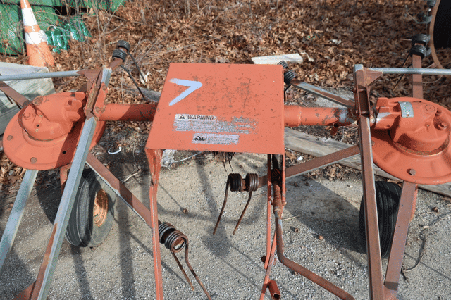 Image of Hesston 3710 equipment image 2