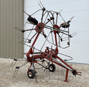 Main image Hesston 3717