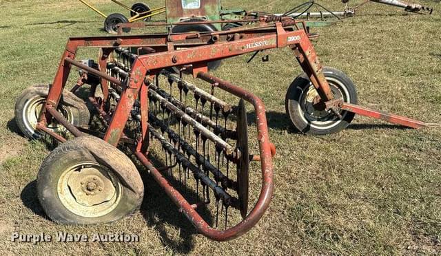 Image of Hesston 3900 equipment image 3