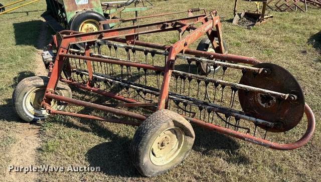 Image of Hesston 3900 equipment image 4