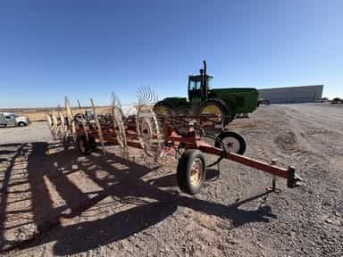 Hay - Rakes/Tedders