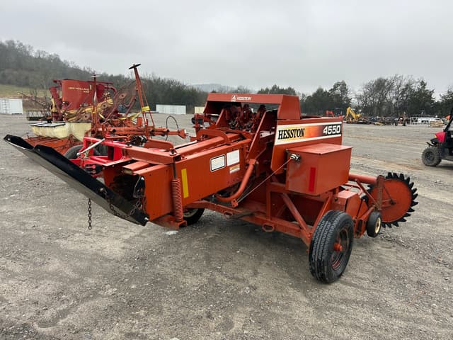 Image of Hesston 4550 equipment image 3