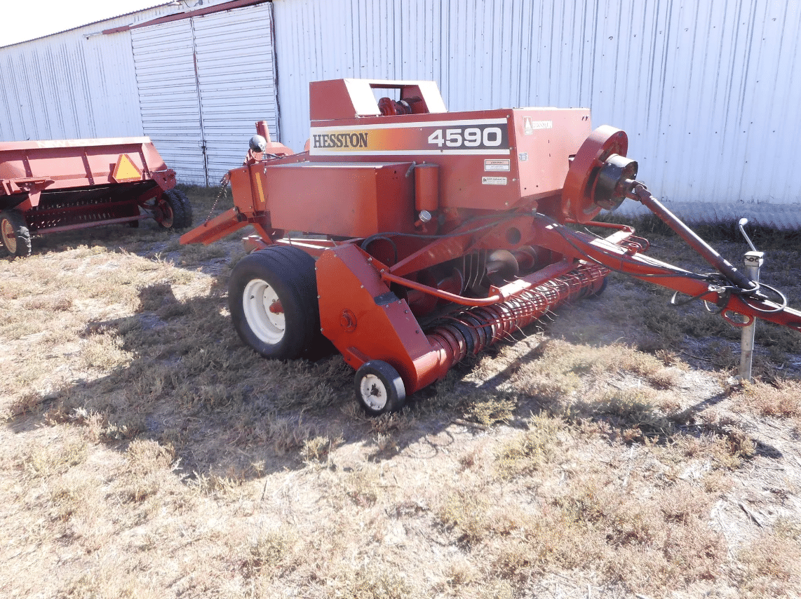 Main image Hesston 4590