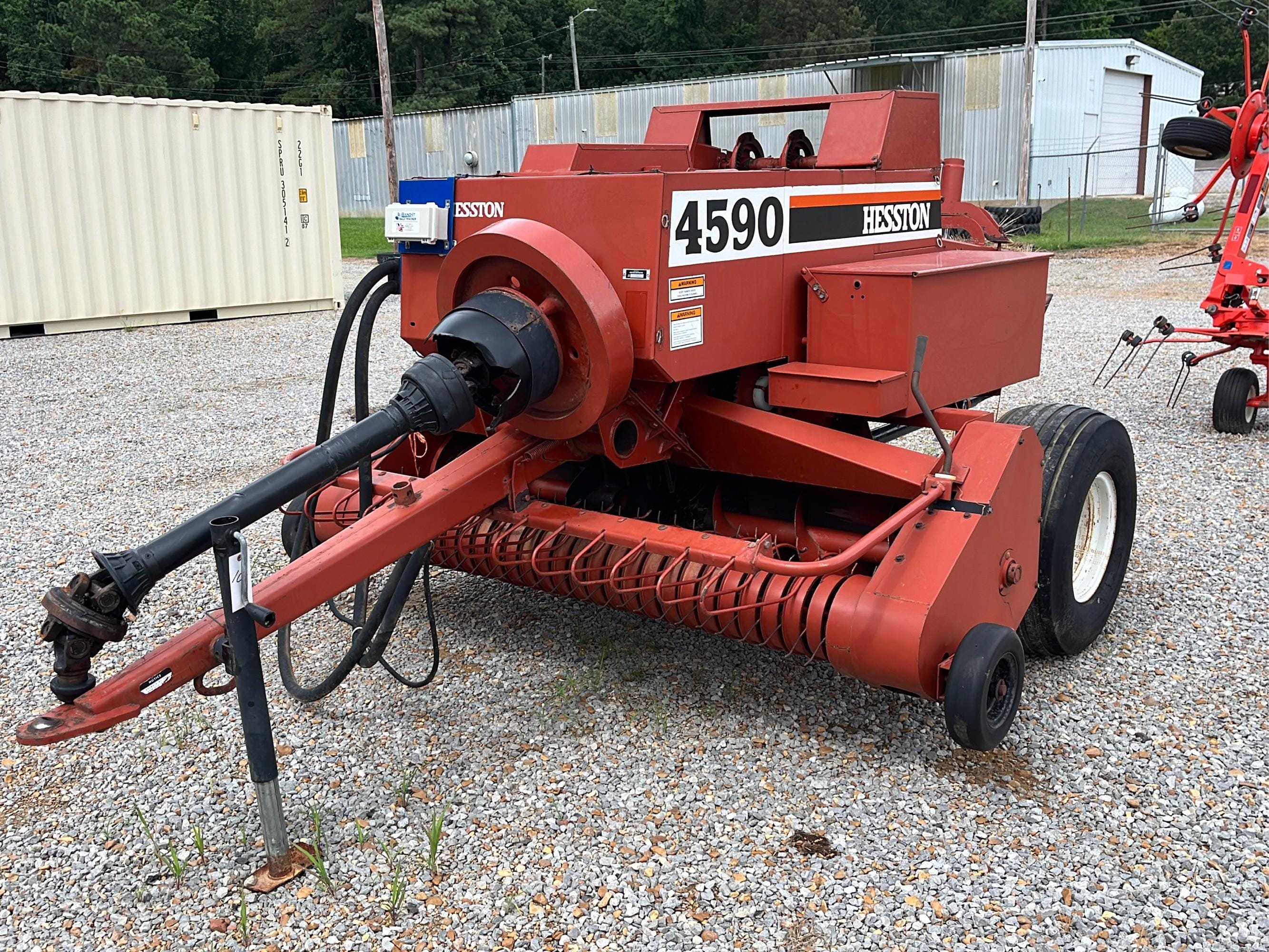 Main image Hesston 4590