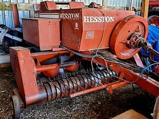 1985 Hesston 4650 Equipment Image0