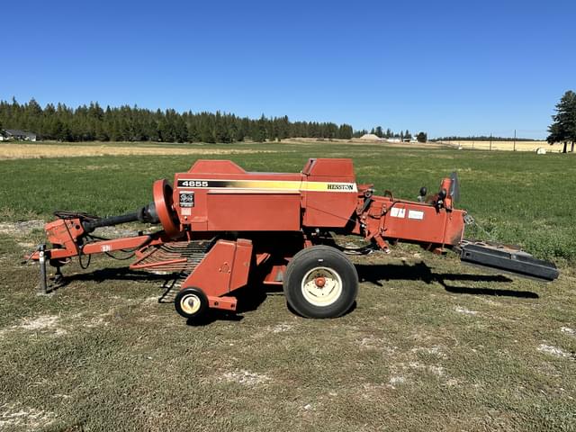Image of Hesston 4655 equipment image 2