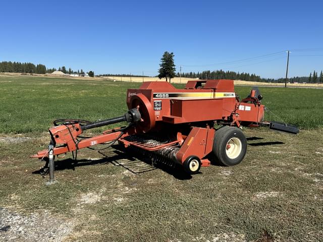 Image of Hesston 4655 equipment image 1