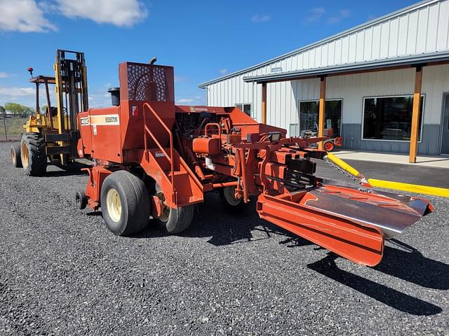Image of Hesston 4690 equipment image 1