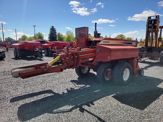 Image of Hesston 4690 equipment image 2