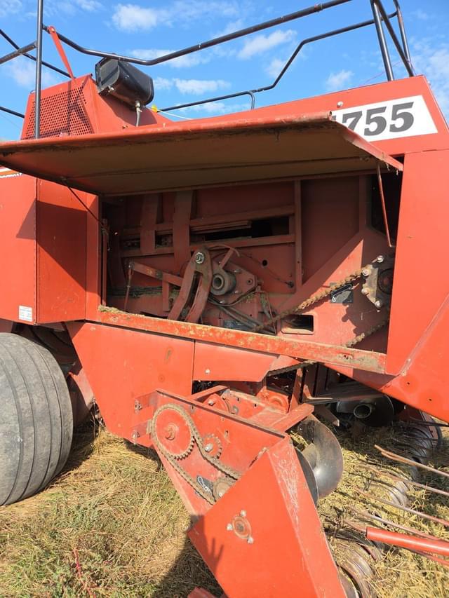 Image of Hesston 4755 equipment image 1