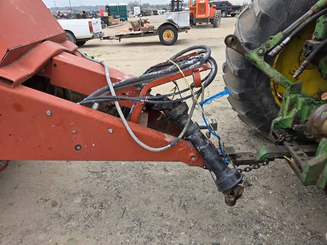 Image of Hesston 4755 equipment image 2