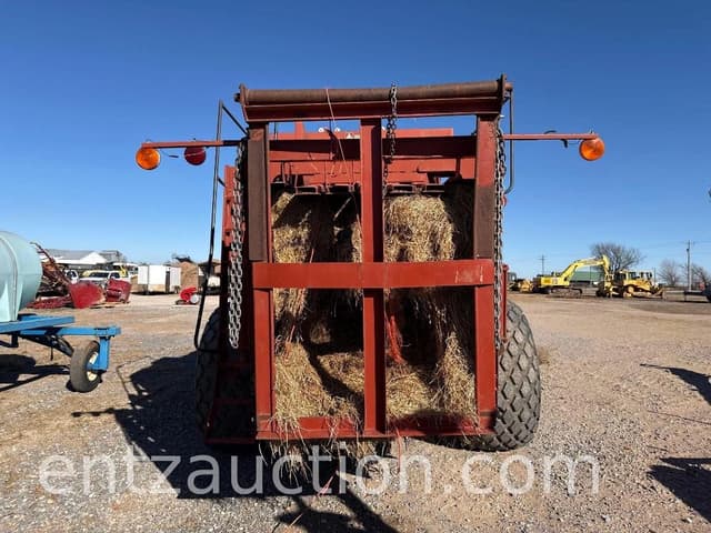 Image of Hesston 4900 equipment image 3