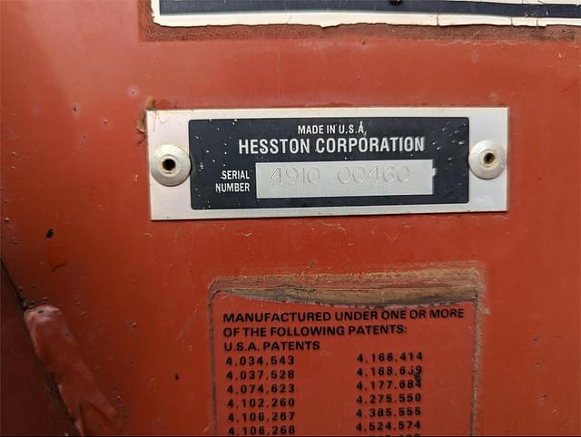 Image of Hesston 4910 equipment image 1
