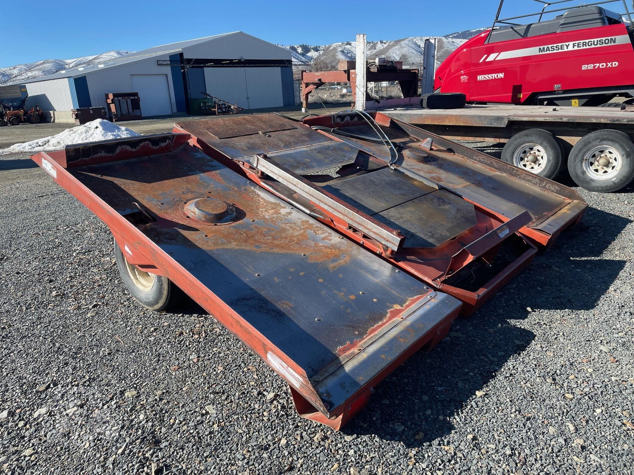 Hesston 4920 Equipment Image0