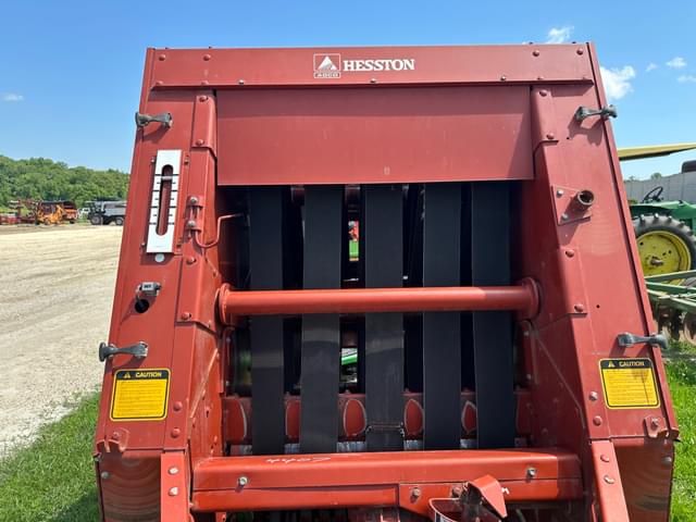 Image of Hesston 530 equipment image 2