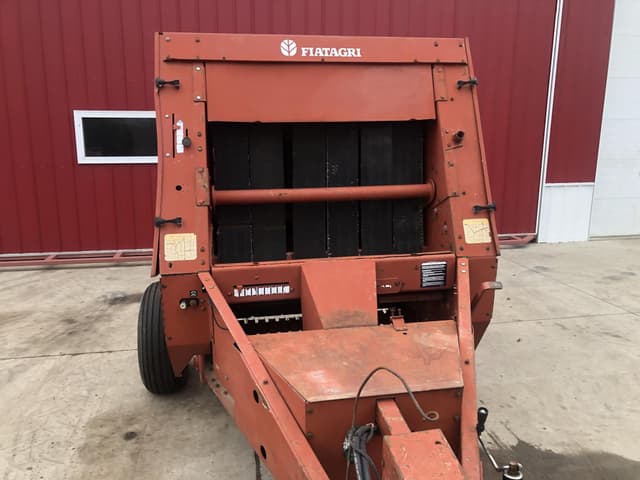 Image of Hesston 540 equipment image 3