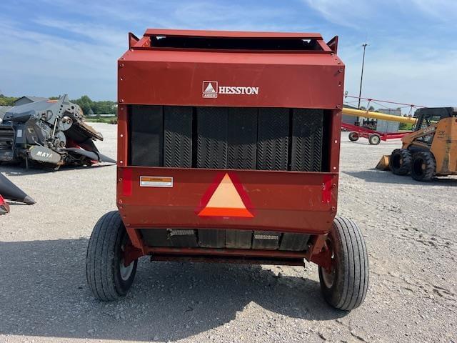 Image of Hesston 540 equipment image 3