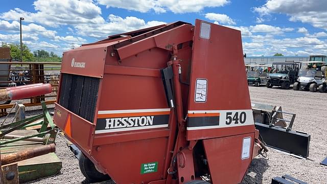 Image of Hesston 540 equipment image 4