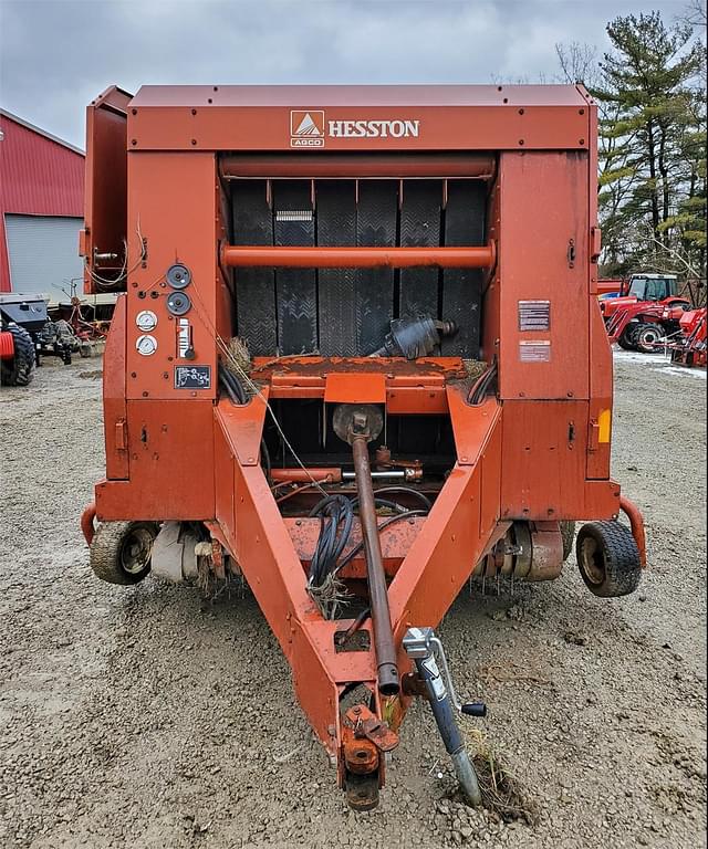 Image of Hesston 545 equipment image 1