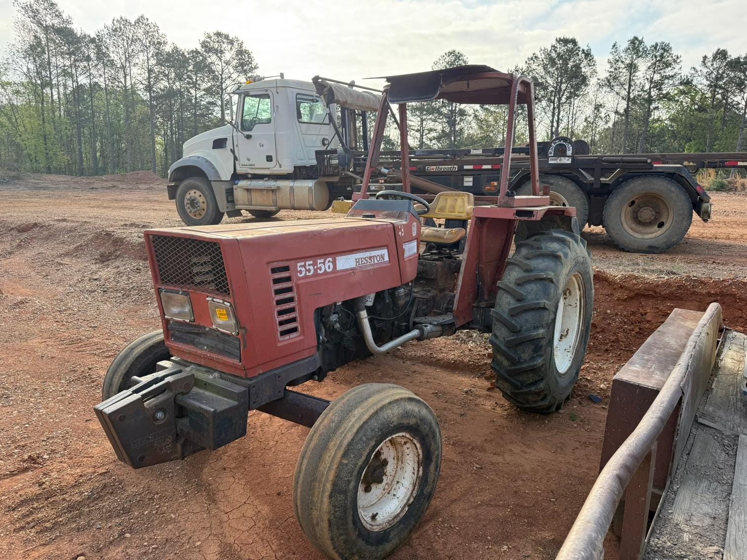 Hesston 55-56 Equipment Image0