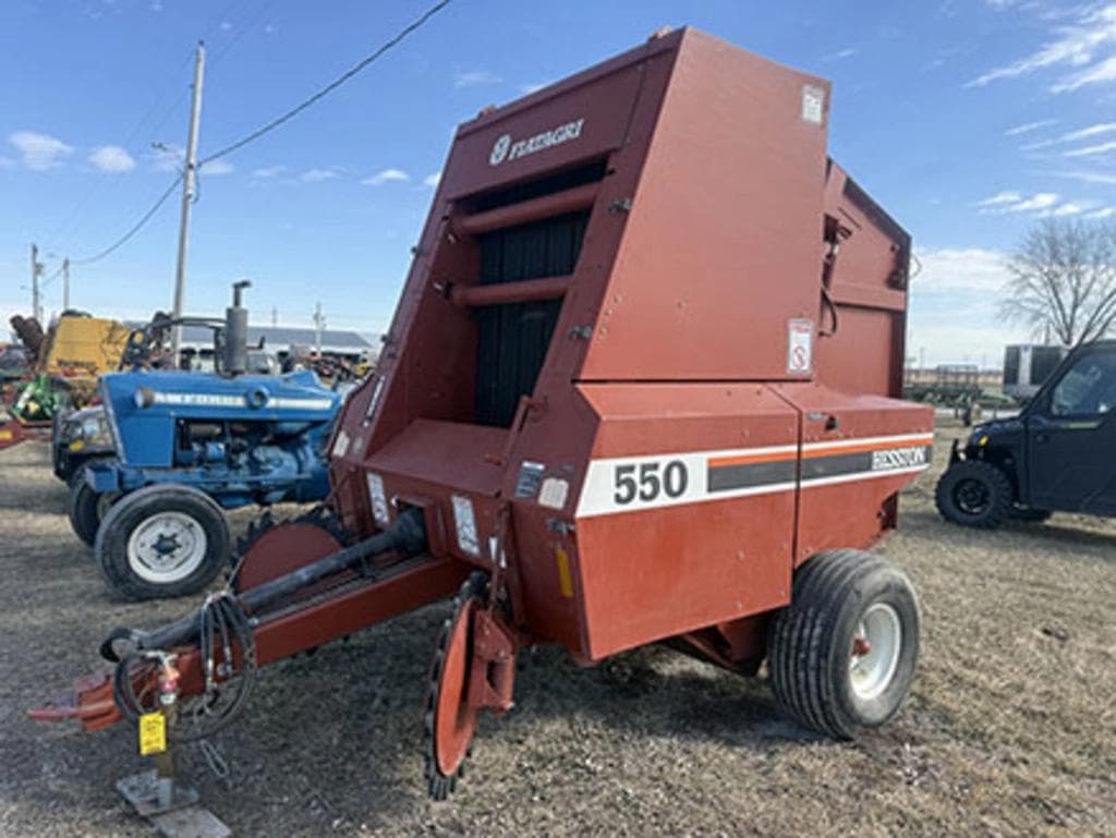 Image of Hesston 550 Primary image