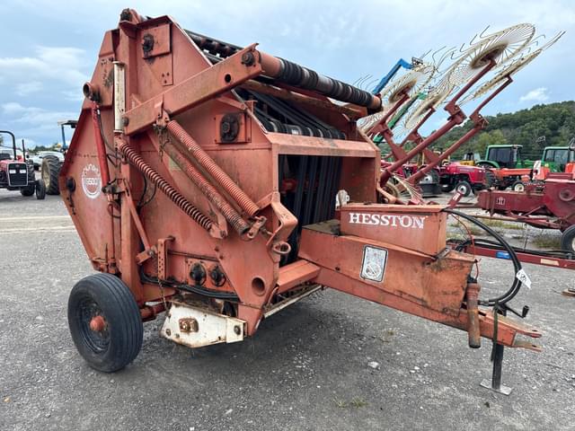 Image of Hesston 5500 equipment image 4