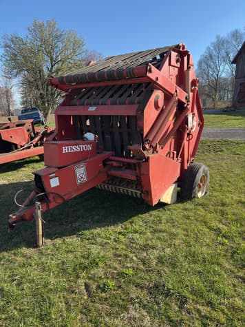 Main image Hesston 5500