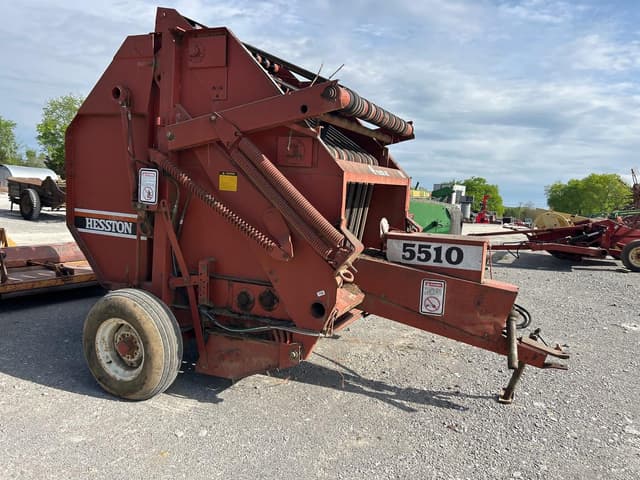 Image of Hesston 5510 equipment image 2