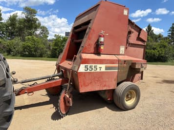 Main image Hesston 555T
