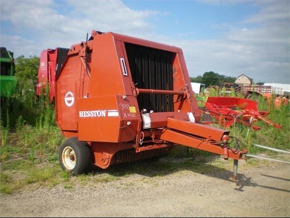 Hesston 5580 Image