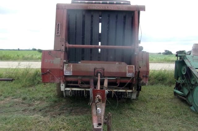 Image of Hesston 5580 equipment image 1