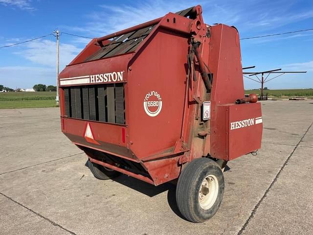 Image of Hesston 5580 equipment image 1