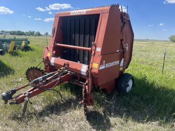 Main image Hesston 5585
