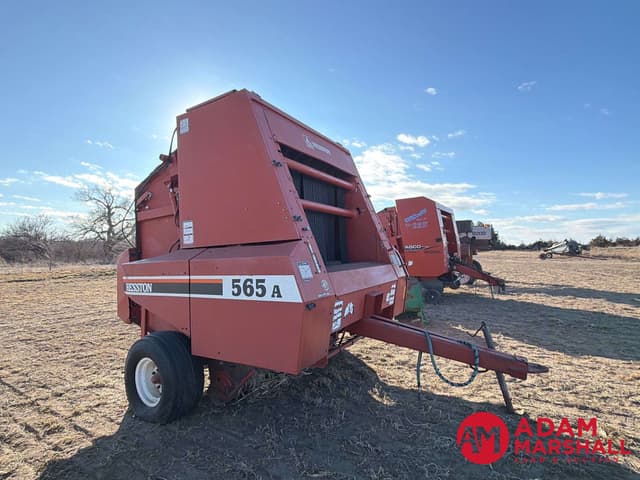 Image of Hesston 565A equipment image 1