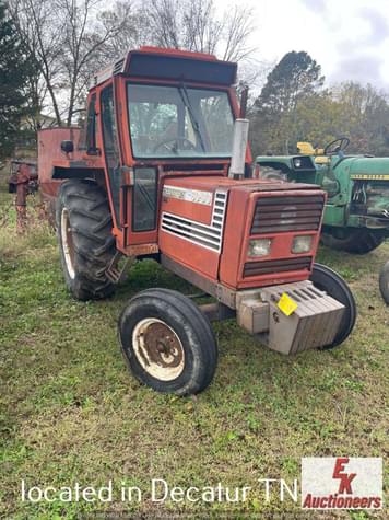 Main image Hesston 60-90