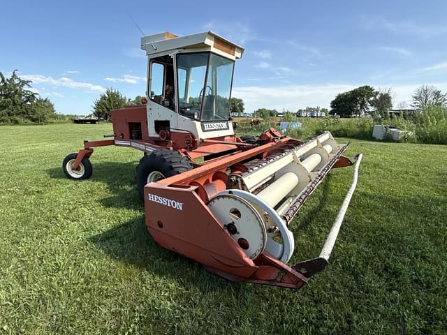 Image of Hesston 6400 equipment image 1