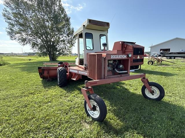 Image of Hesston 6400 equipment image 4