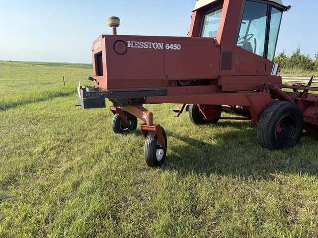 Image of Hesston 6450 equipment image 1